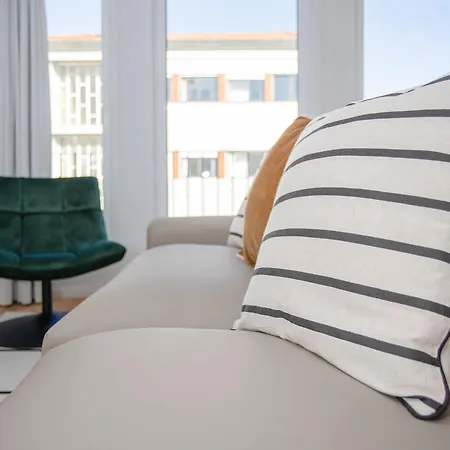 Liiiving In Porto-modern & Glam Rooftop *