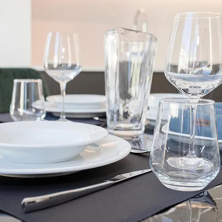 Liiiving In Porto-modern & Glam Rooftop *