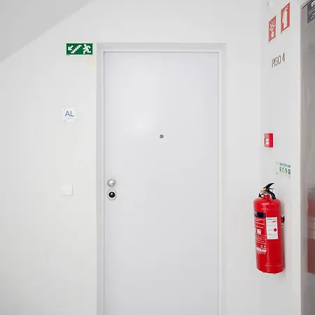 Liiiving In Porto-modern & Glam Rooftop * ポルト