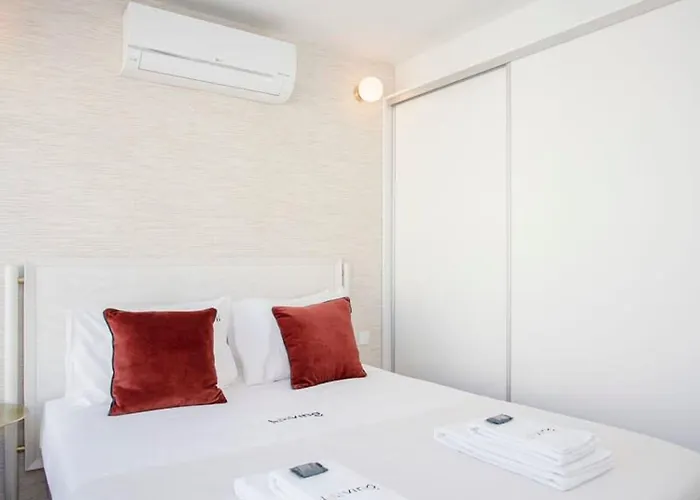 Apartment Liiiving In Porto-modern & Glam Rooftop Porto