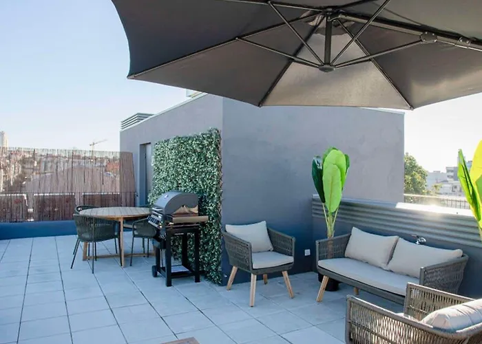 Liiiving In Porto-modern & Glam Rooftop Apartment
