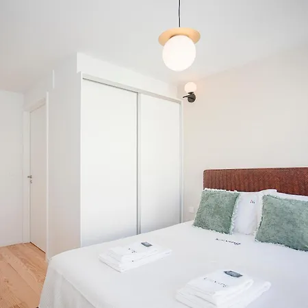 Liiiving In Porto-modern & Glam Rooftop Apartment