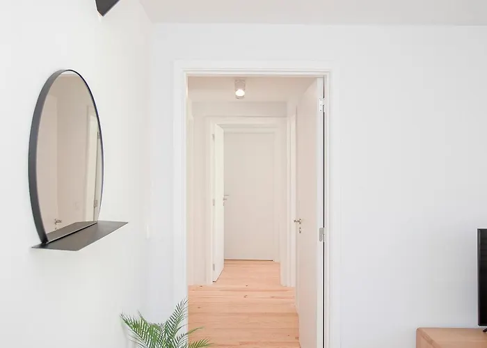 Liiiving In Porto-modern & Glam Rooftop Πόρτο